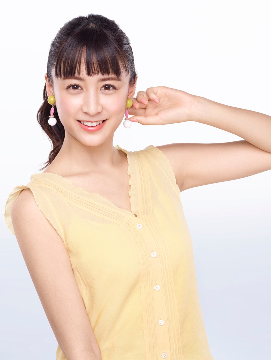 山本美月婚前写真回顾,是初恋女友的感觉吗?
