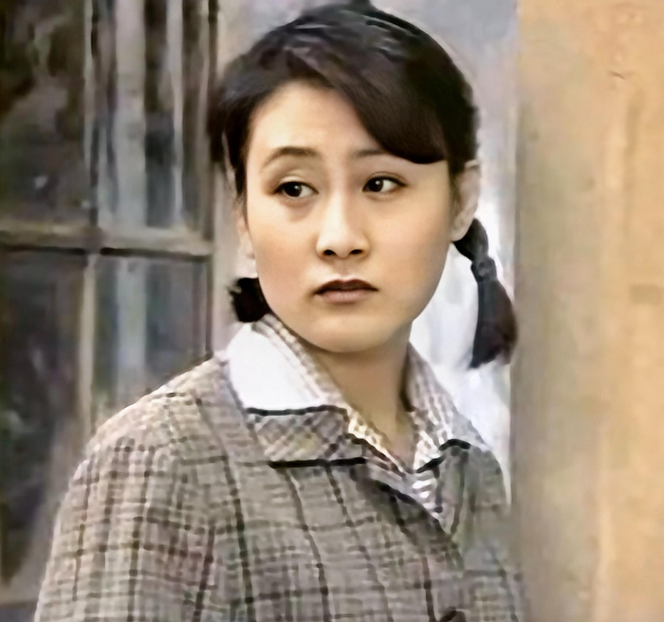 在《渴望》中:张凯丽饰演的刘慧芳角色经典 "悠悠岁月,欲说当年好困惑