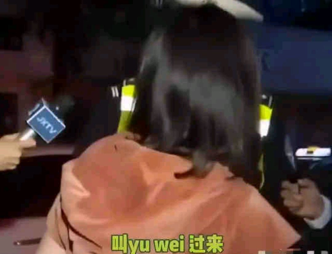 "江西醉驾玛莎拉蒂女"竟是某银行支行领导?还曾做过空姐?