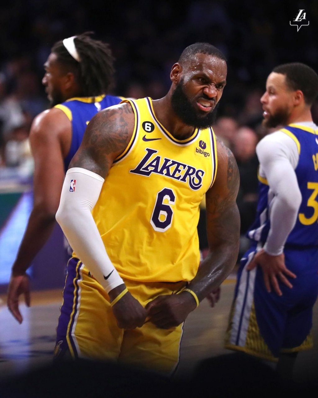 湖人g6122-101大胜勇士,系列赛4-2战胜勇士,挺进西决,西决对阵掘金.