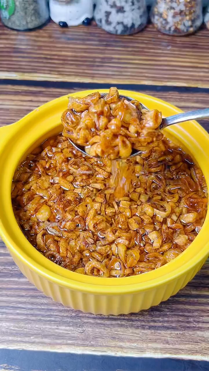 闽南特色炸葱头油,非常酥脆非常香,煮汤.煮面-度小视