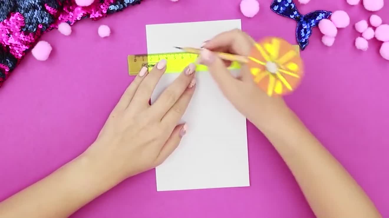 美人鱼手工画和折纸相结合,趣味diy太有意思了