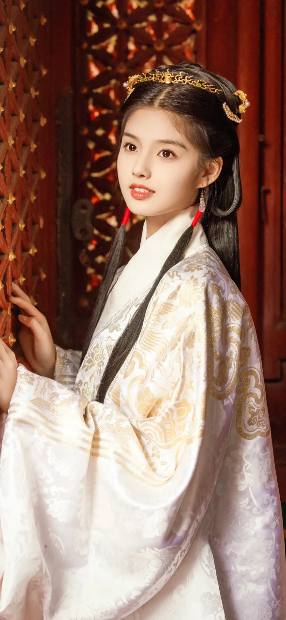 助我上热门# 图赏:亭亭玉立的小公主-艾米