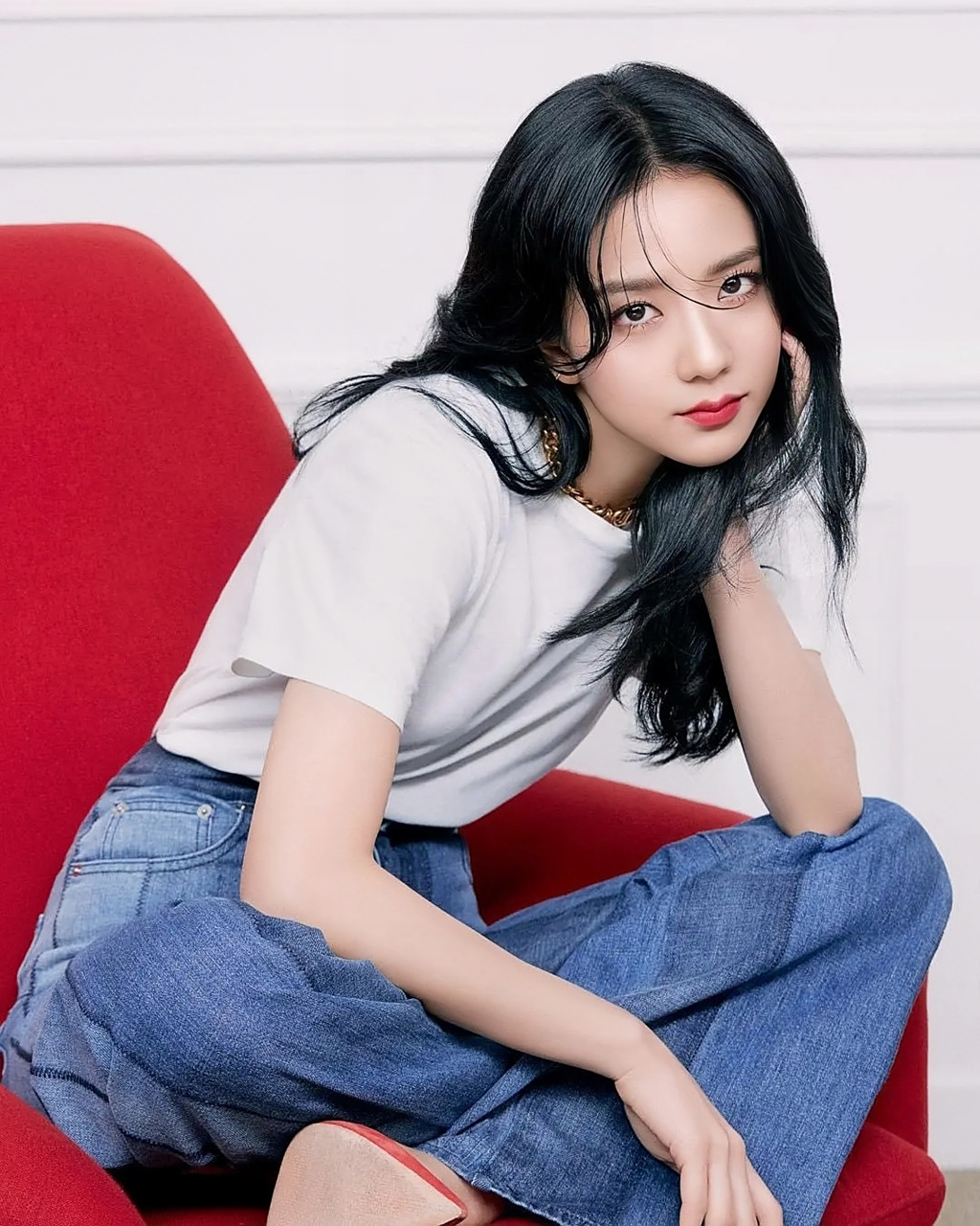 金智秀(813121,kim jisoo),1995年1月3日出生于韩国京畿道果川