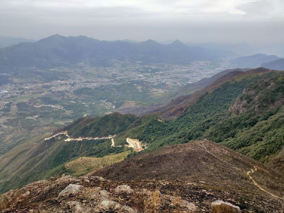 大埔西岩山风景区图片