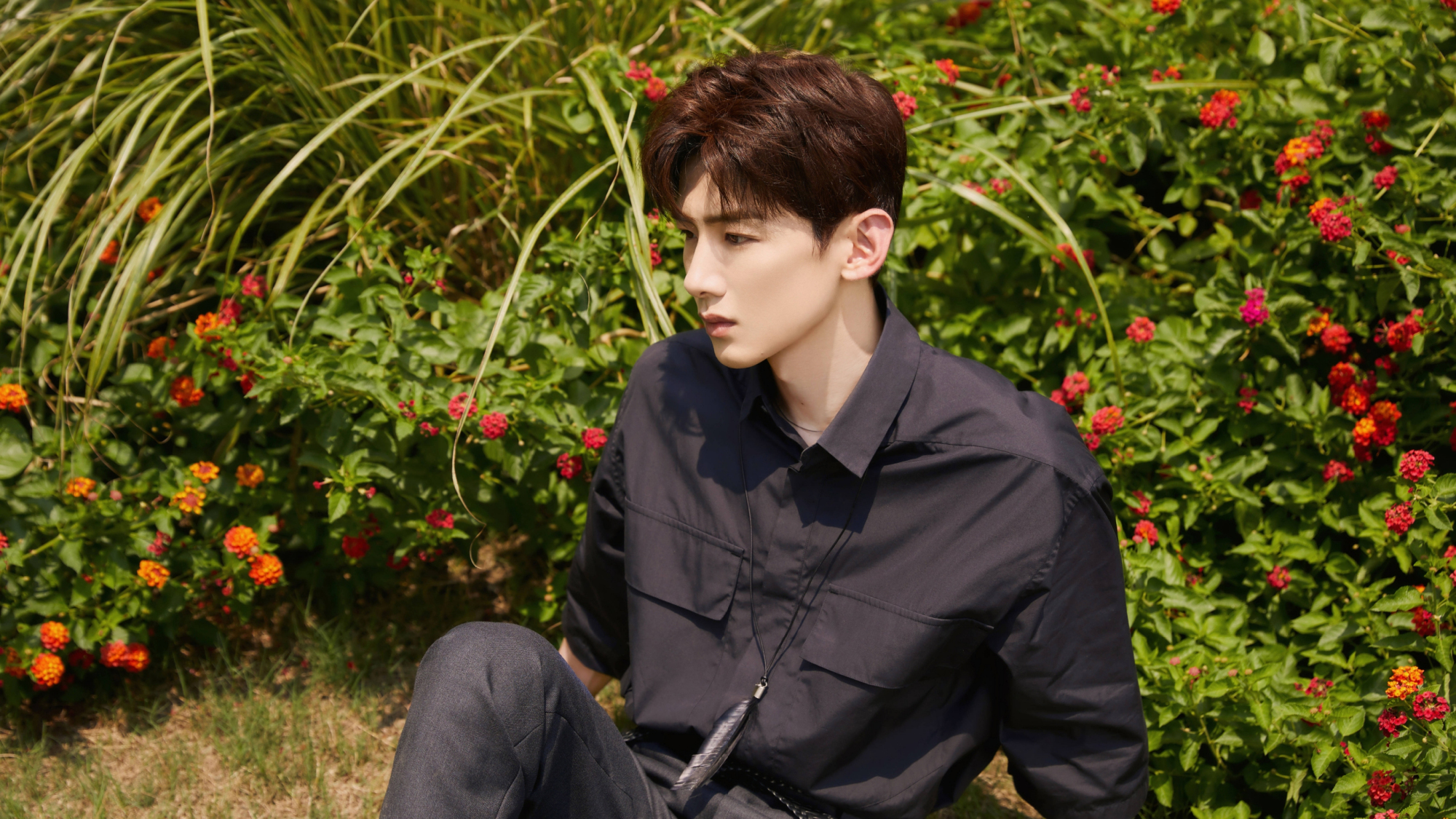 演员白敬亭,帅气迷人写真集,来看帅照吧