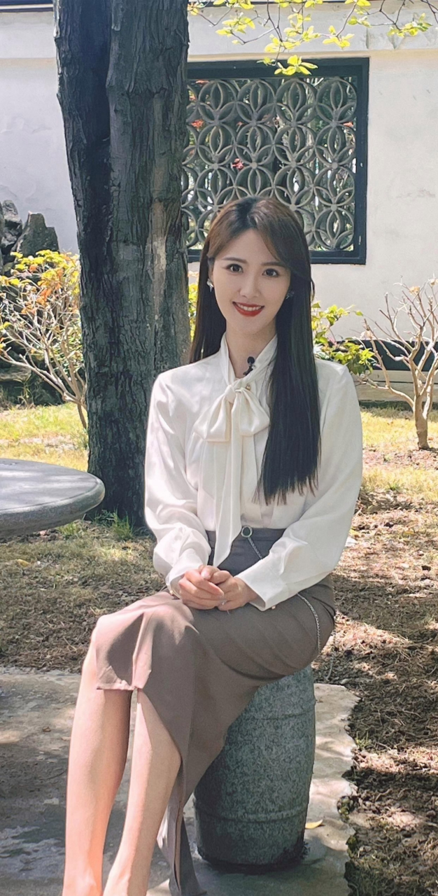 邻家知心大姐姐