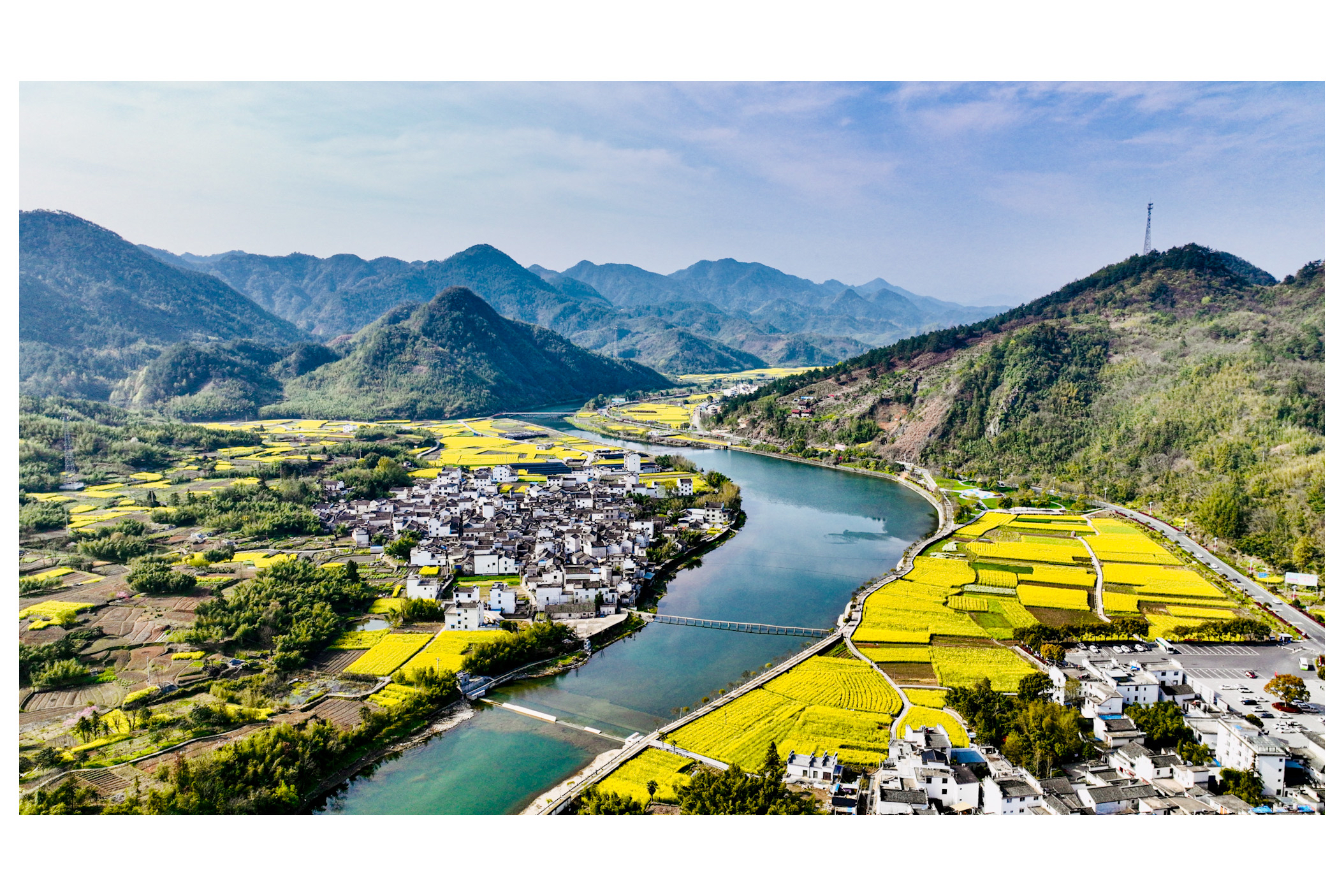 清晨的龙川古村