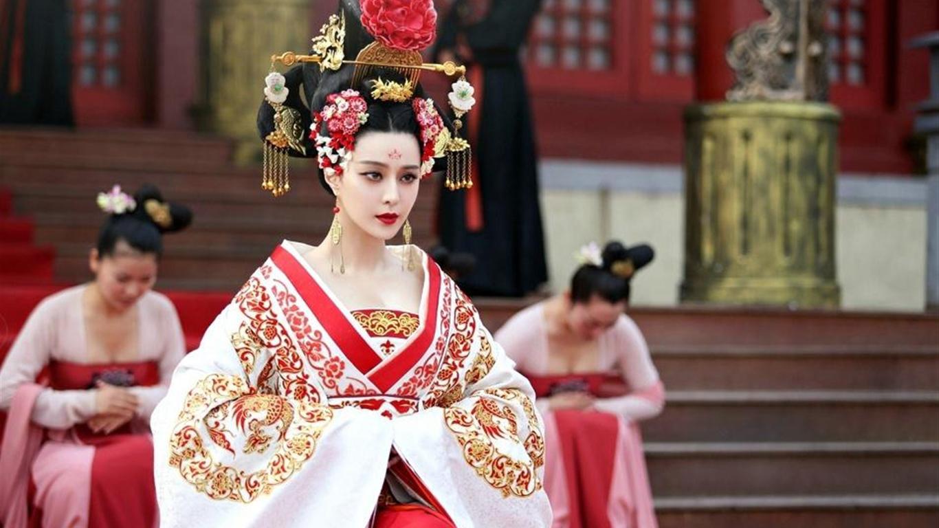 Empress%2Bof%2BChina%2B1.jpg