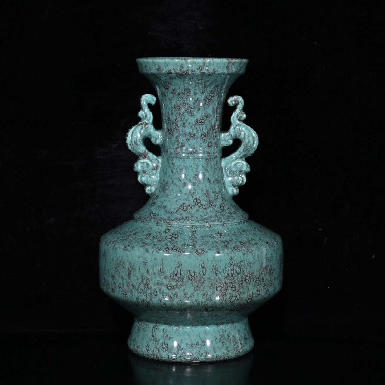 大清乾隆炉钧釉双耳瓶(24.5×15cm)