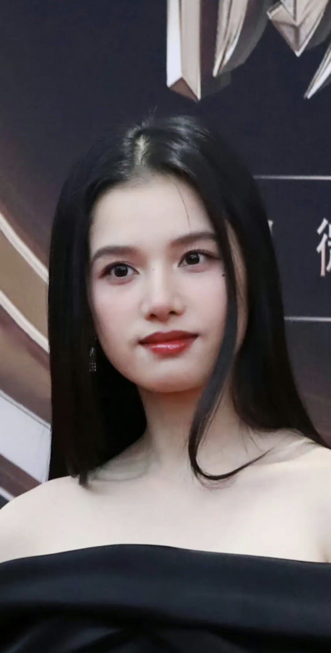 微博之夜女明星生图大头特写,张婧仪王楚然田曦薇宋轶美出天际!
