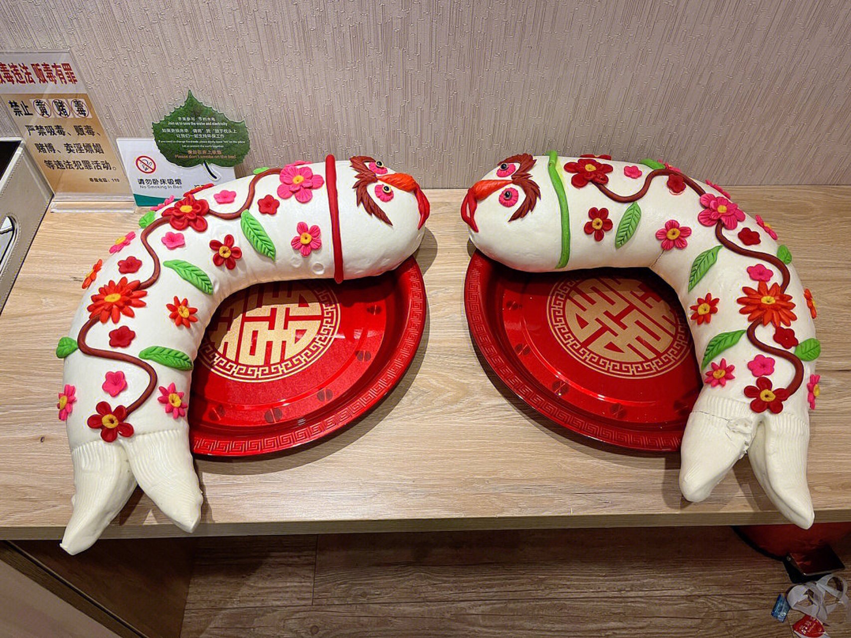 网友: 婚礼习俗,这么有特点的双喜面鱼,真是头一回见 #百家号星火计划