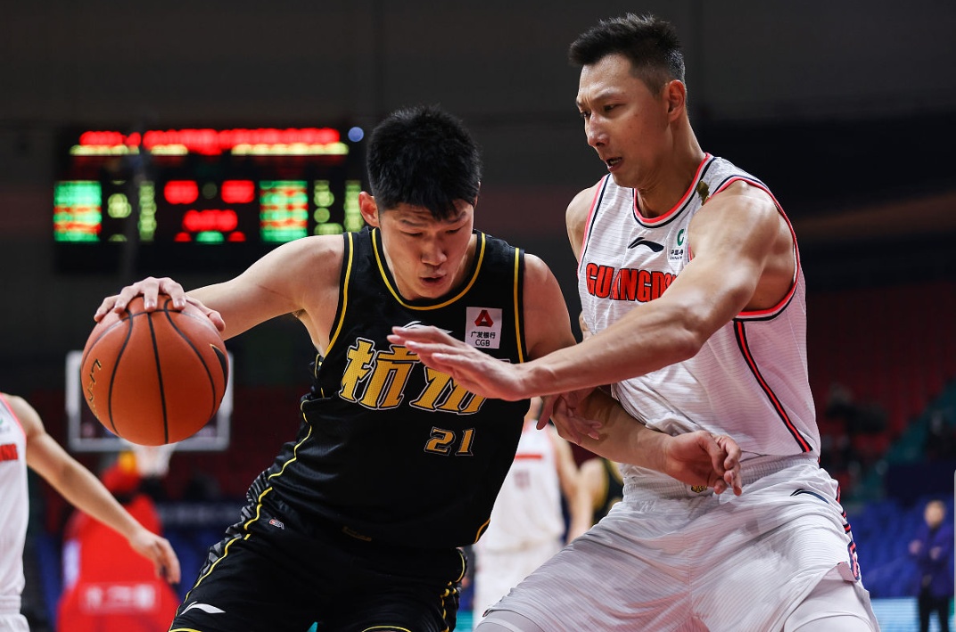 cba季后赛1/4决赛:广东—广厦,赛事前瞻