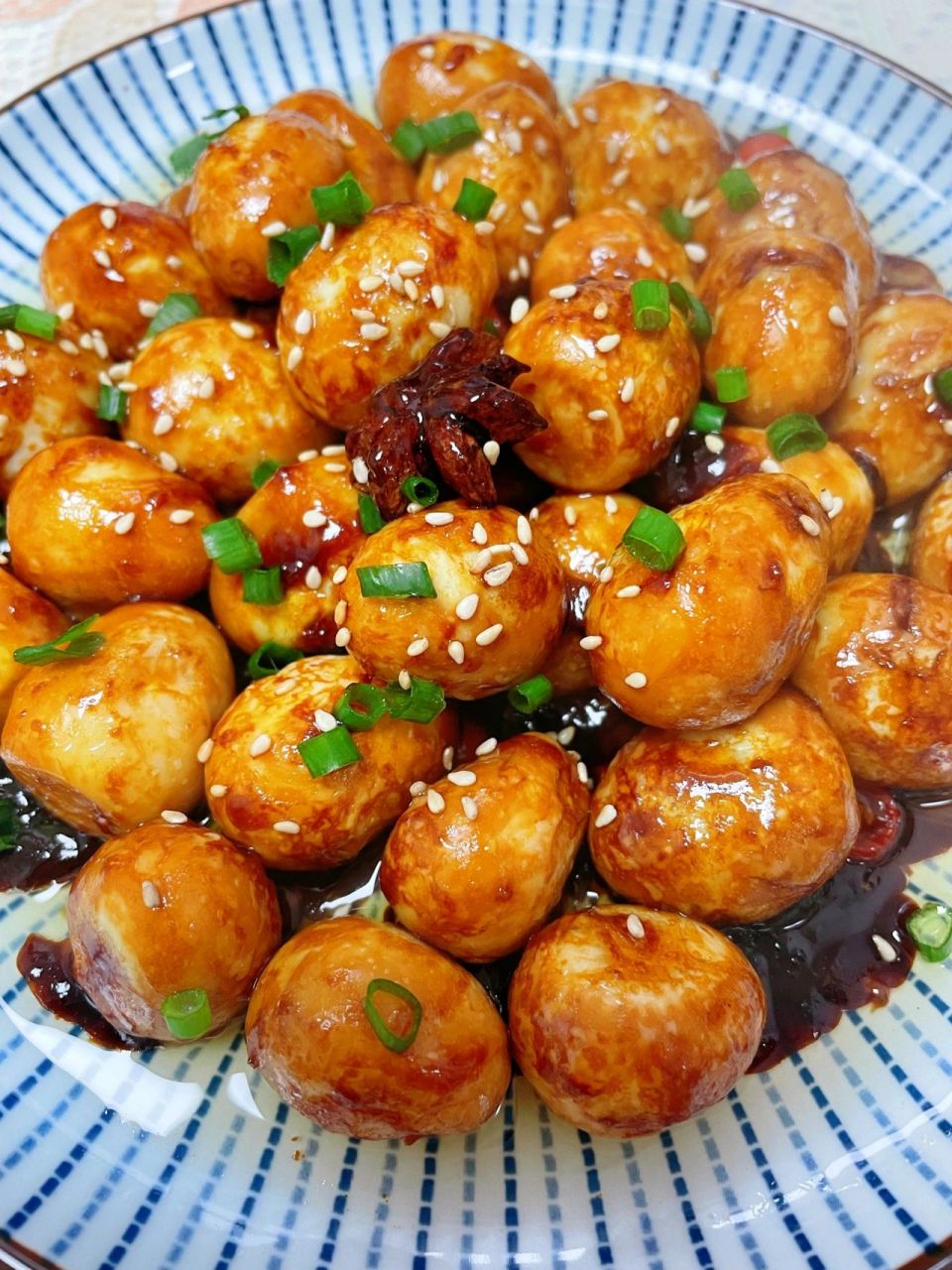 今天吃:可乐虎皮鹌鹑蛋|||一口一个鹌鹑蛋的快乐[飞吻r][飞吻r][飞吻r