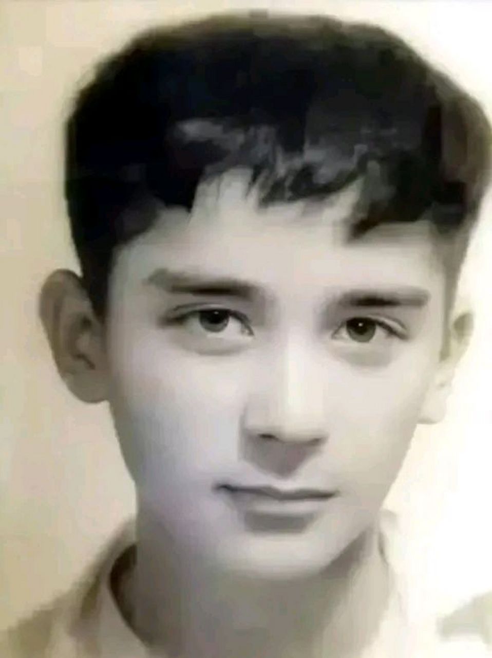 中国石油专家王德民教授,早年因为长得太帅,被很多女生倒追,他却不胜