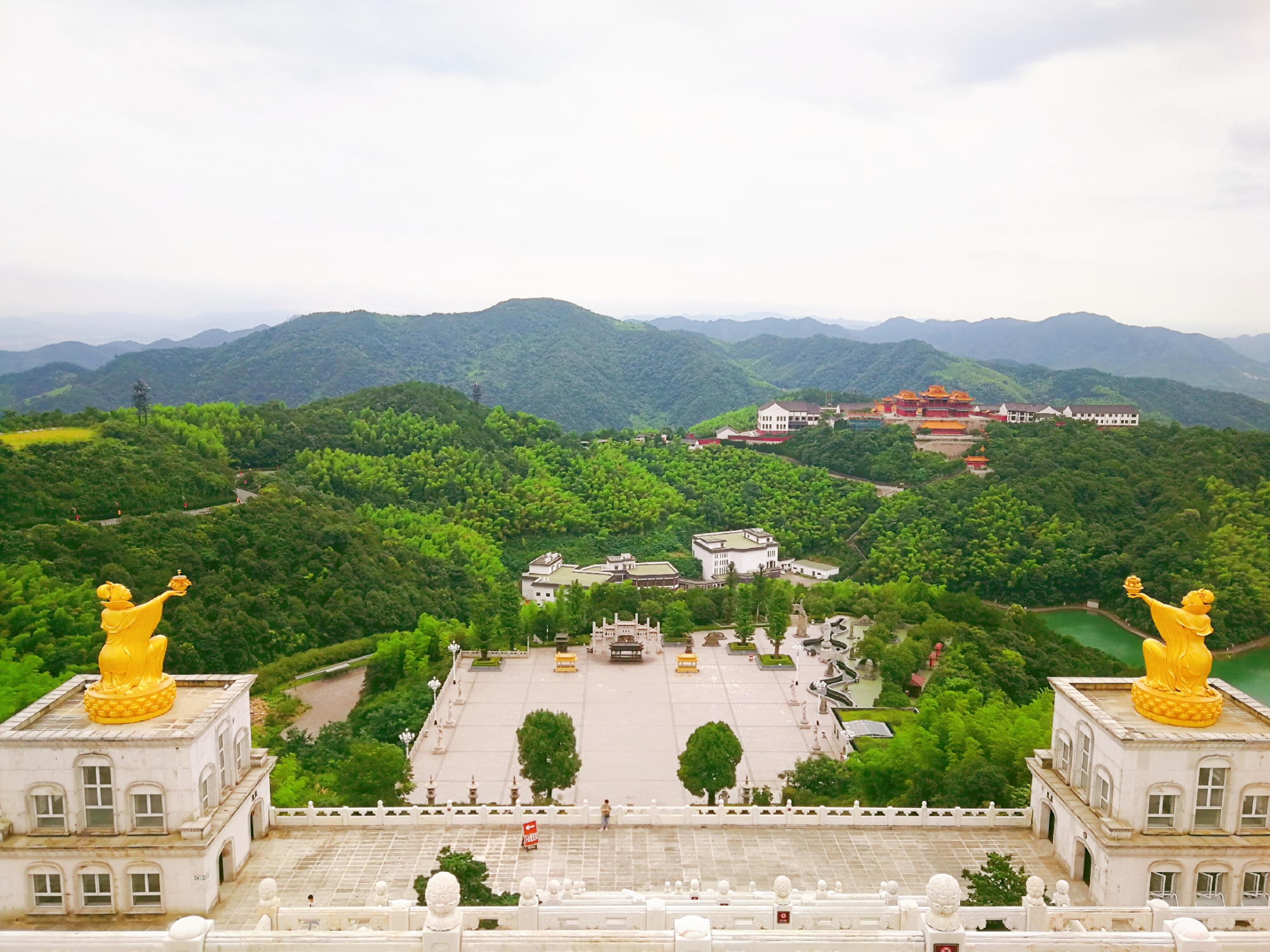 实拍浙江绍兴,兜率天宫景区,4a级风景区