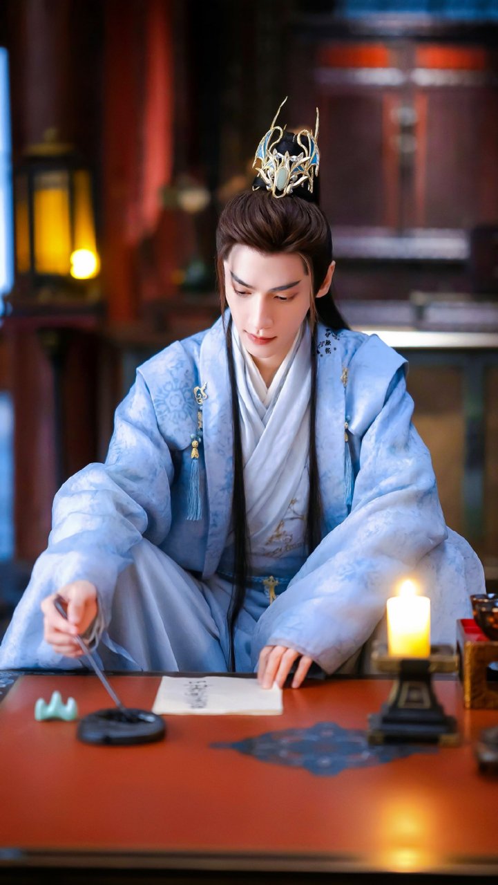 罗云熙古装高清壁纸头像(二十三)[庆祝]