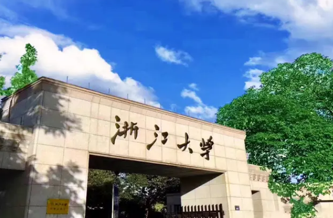 華為在湖北省簽下三所大學,錄取分數很親民,中等生也有機會