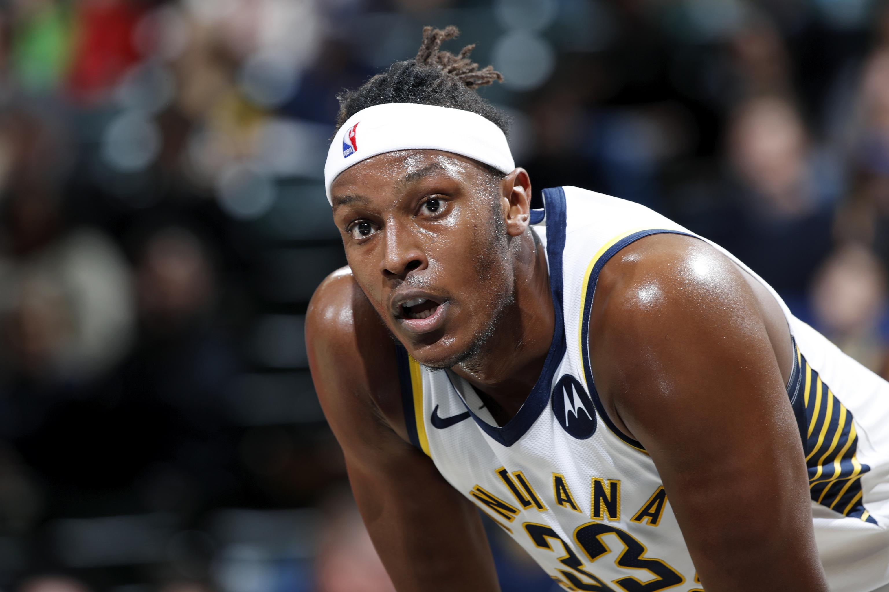 等待官宣!步行者队考虑送出迈尔斯·特纳交换太阳队迪安德尔·艾顿