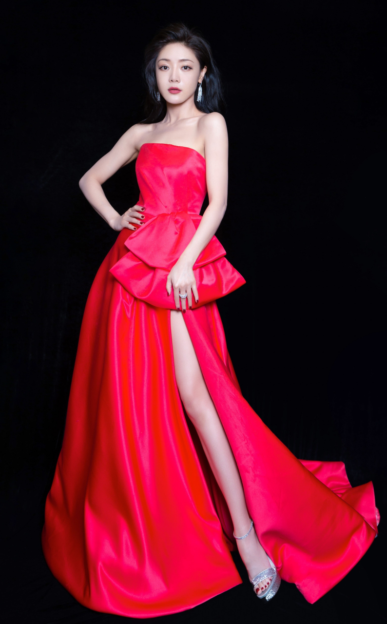 邓家佳  美腿玉足合集