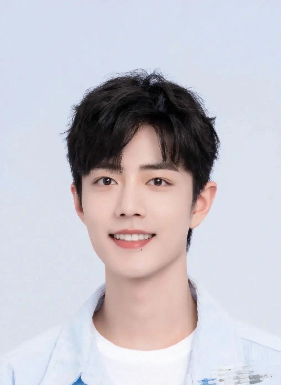 7月6号,演员肖战icon和韩栋icon一起冲上了热搜,话题词却有些哭笑不得