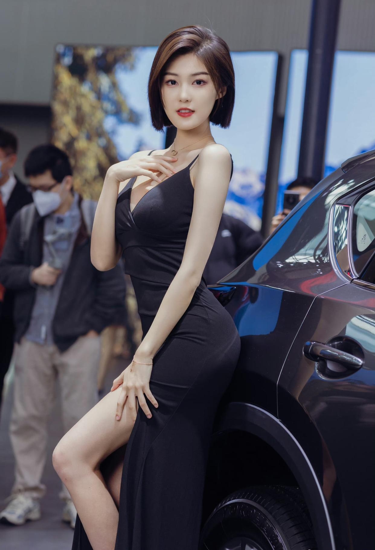 车模真的很漂亮车被比下去了养眼美女 性感美女