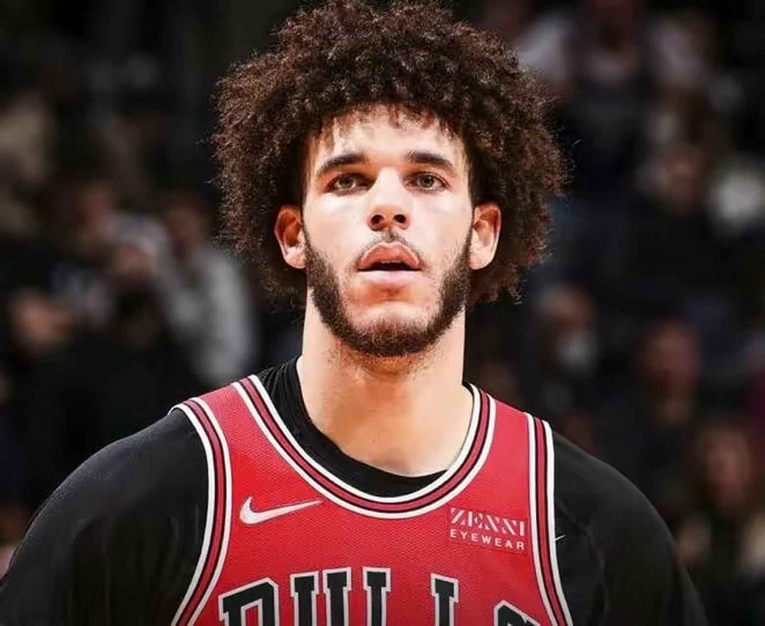 朗佐鲍尔接受第三次左膝手术,复出时间遥遥无期  espn:郎佐-鲍尔将