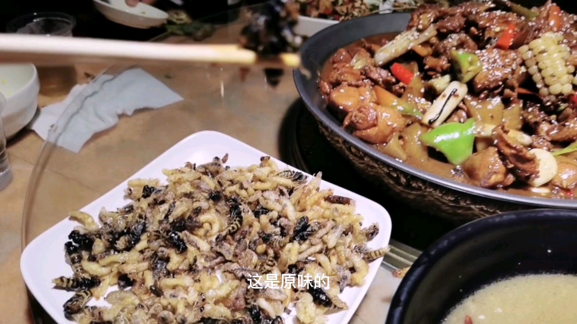 郑州这家炒鸡店,有一道狠菜,很多人都没有吃过