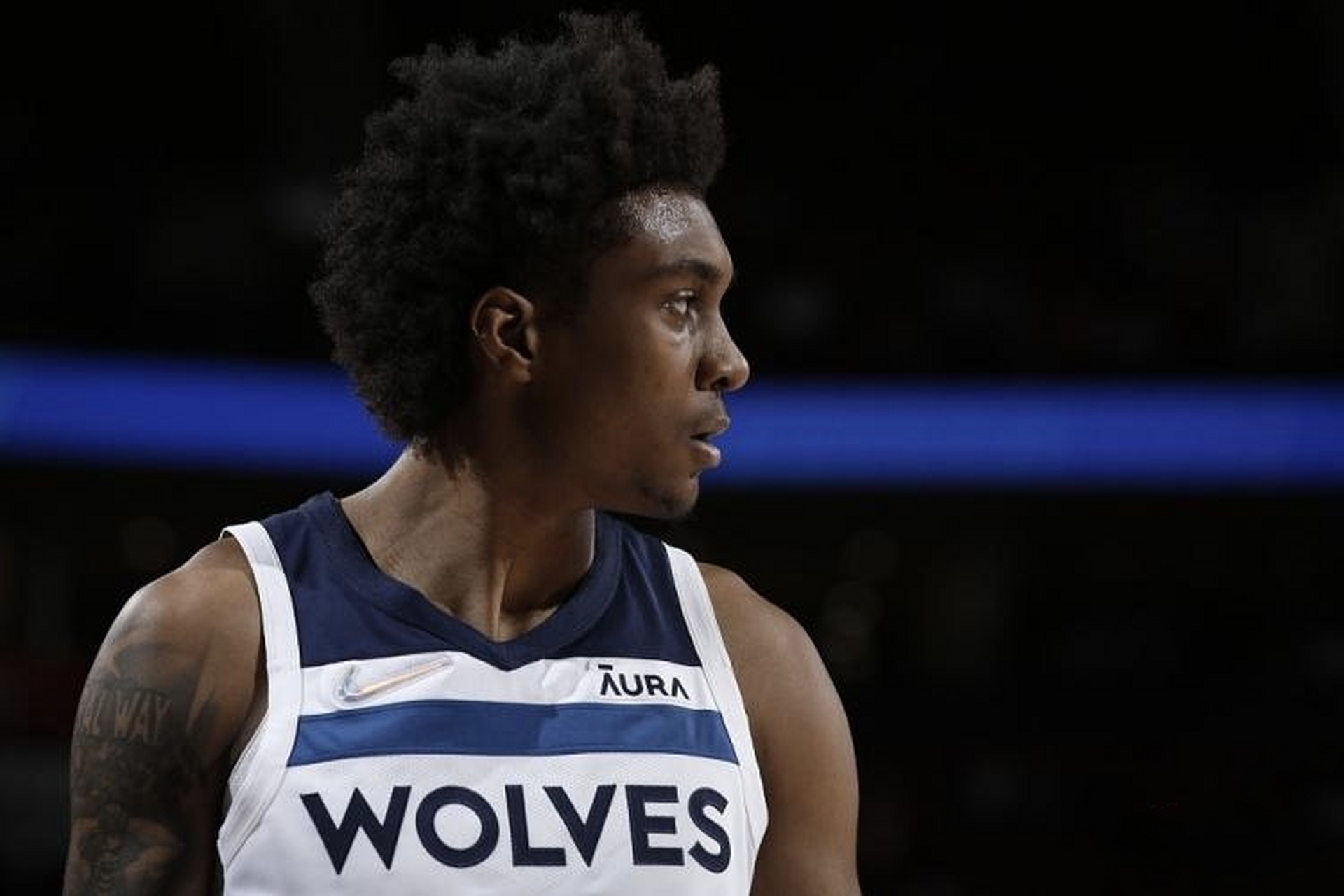 36亿提前续约2020年28号秀麦克丹尼尔斯  据名记shams报道,森林狼前锋