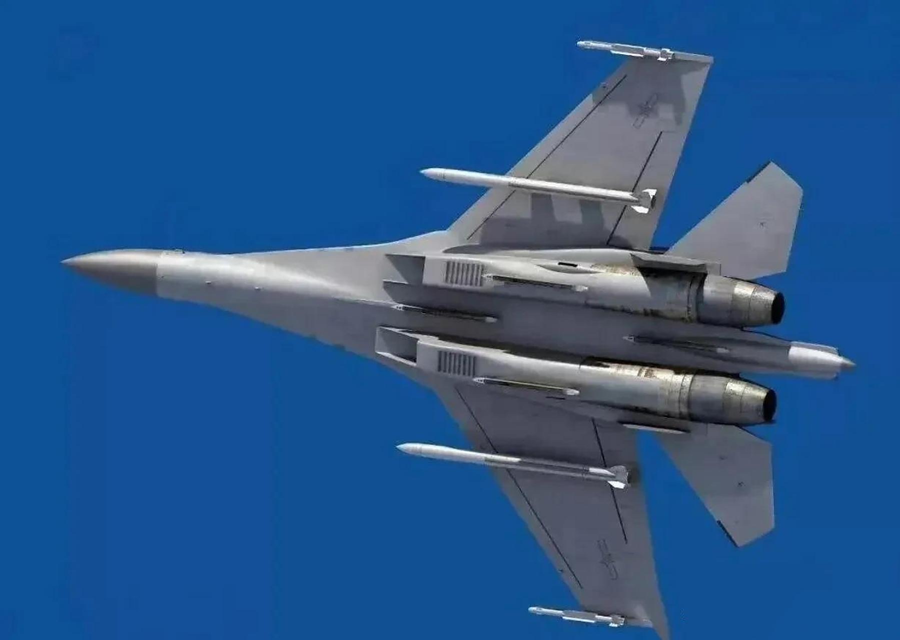 空警2000发射pl17超远程空空导弹为何不可行?