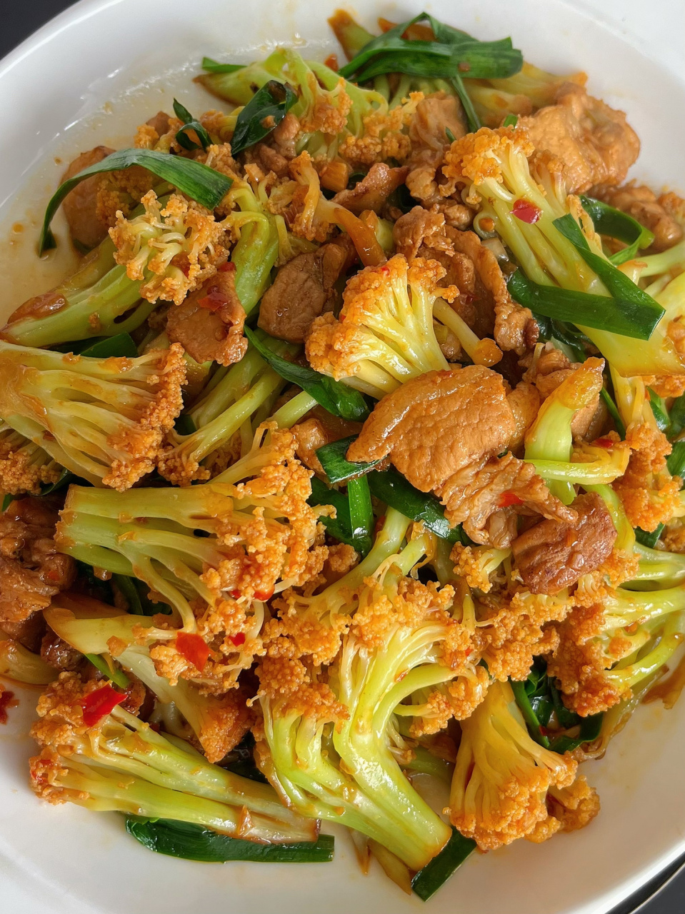 干锅有机花菜这样做好吃到不行|||hi 姐妹们 干锅有机花菜是去饭店必
