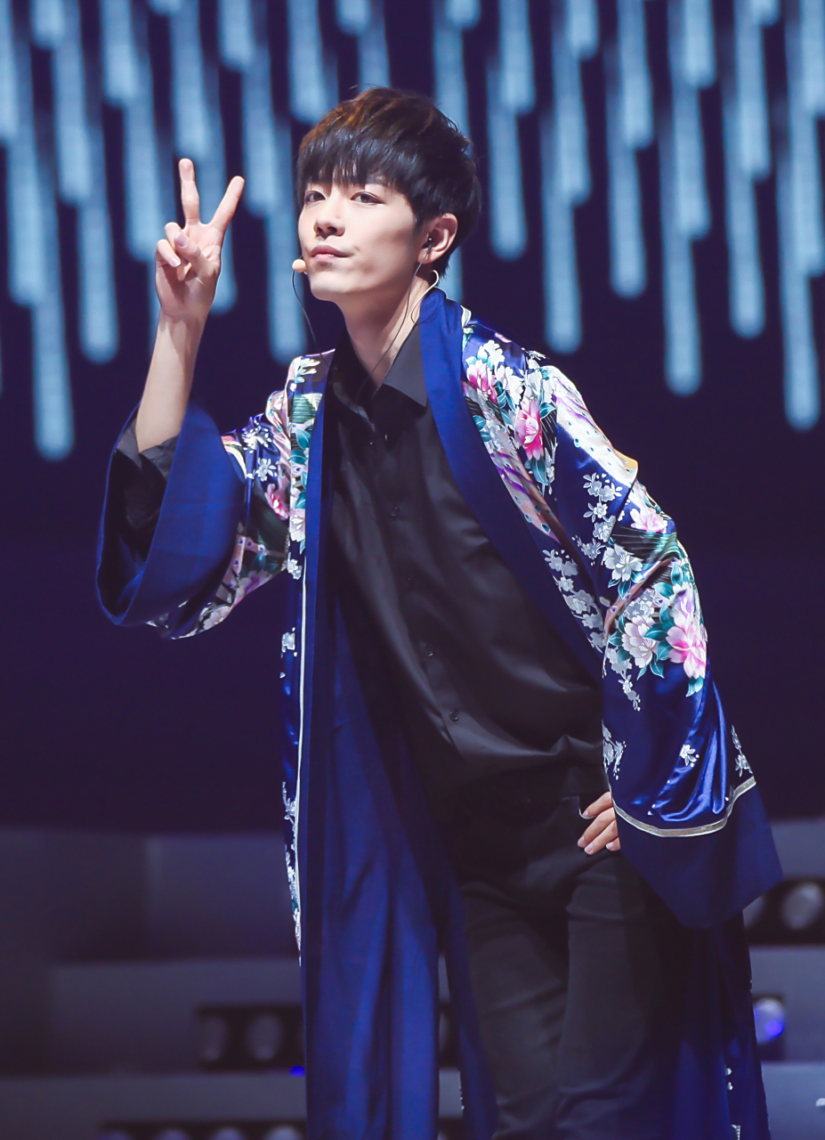 没人能逃过肖战的极乐净土!