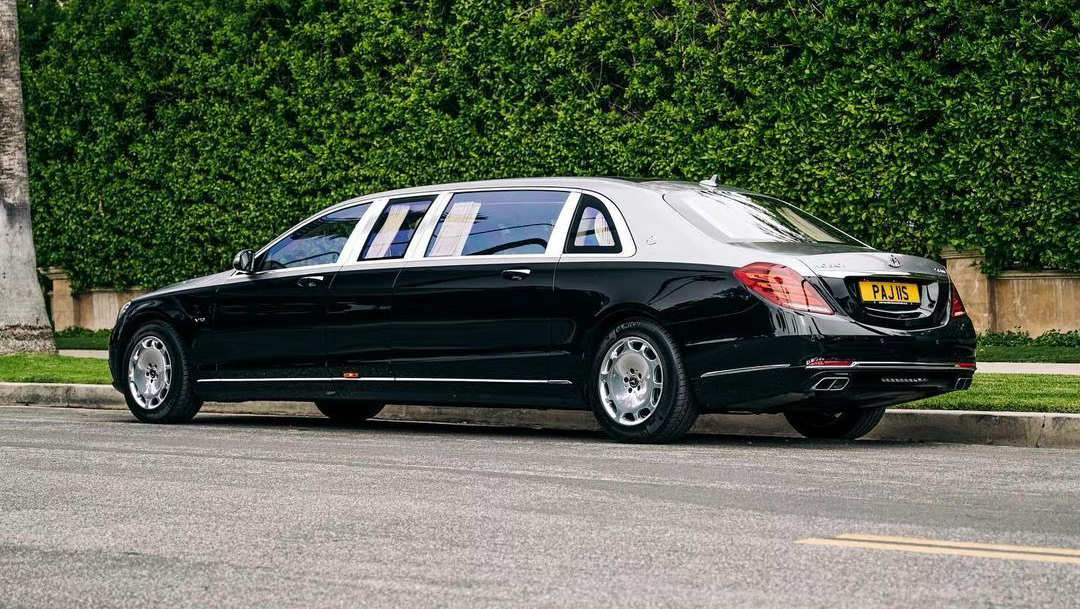 静态观看千万级豪车:迈巴赫普尔曼s680,极致奢华与科技并存