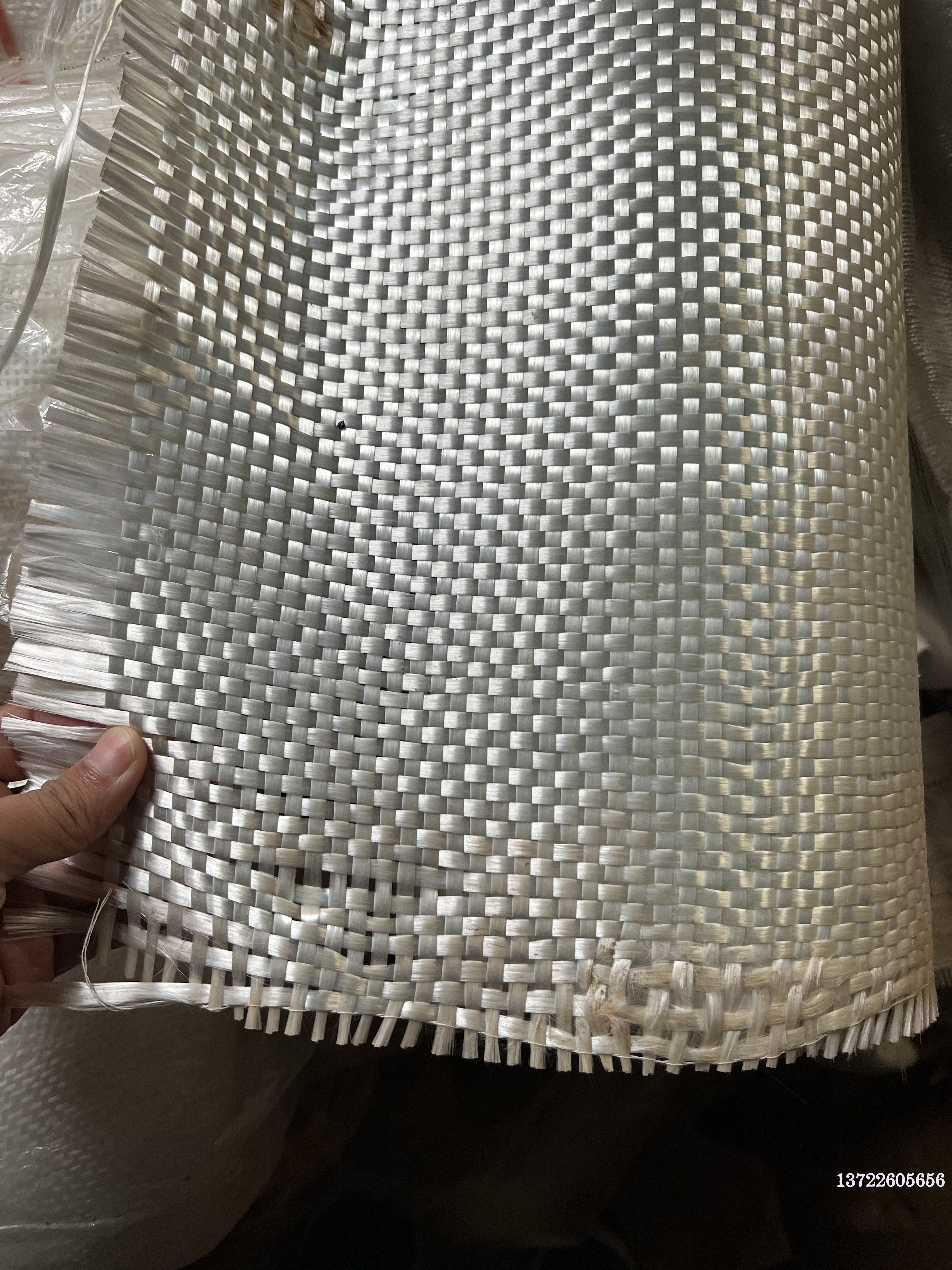 玻璃纤维布耐高温防腐玻璃丝布阻燃隔热玻纤布抗裂屋顶防水纤维带