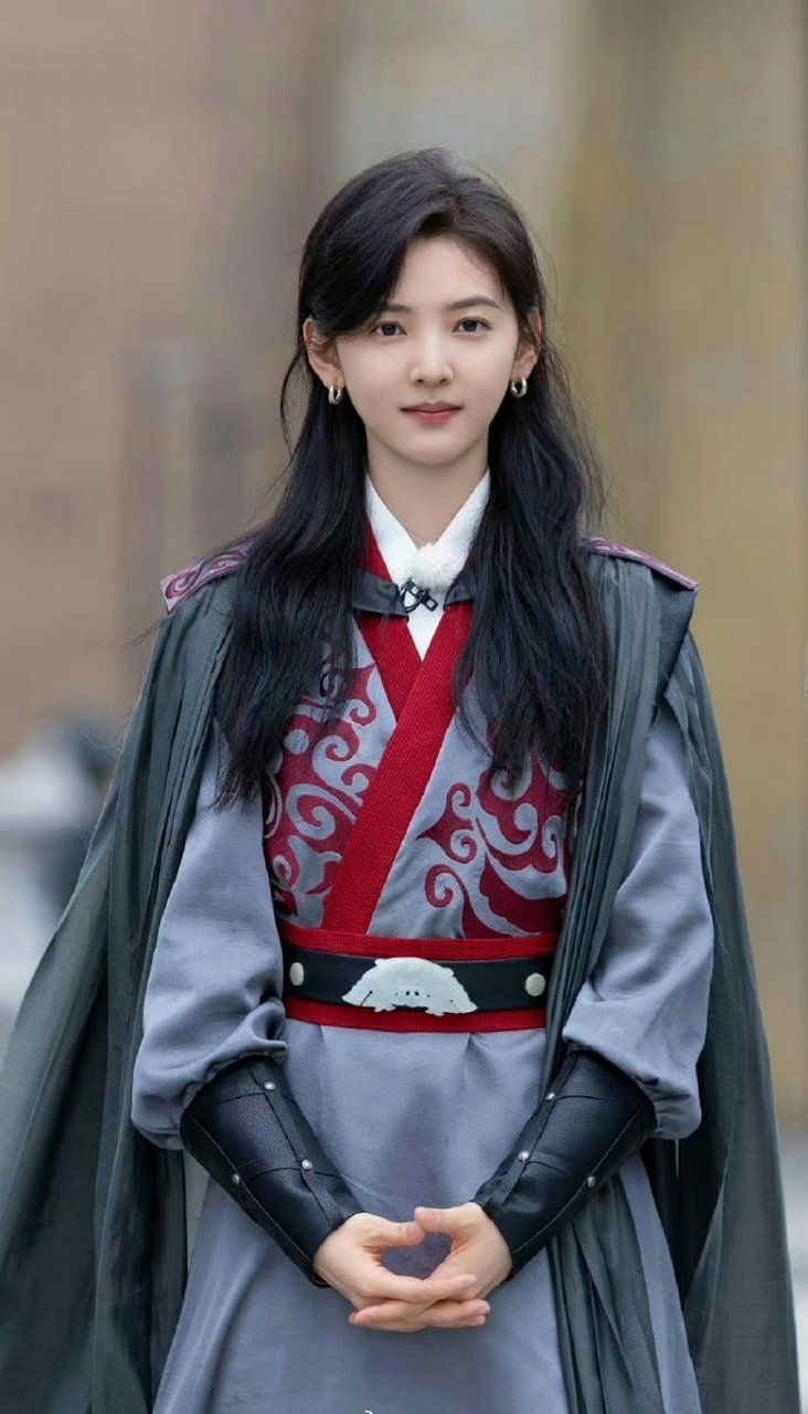 章若楠还没演过古装吧,好期待有一部仙侠配她#章若楠