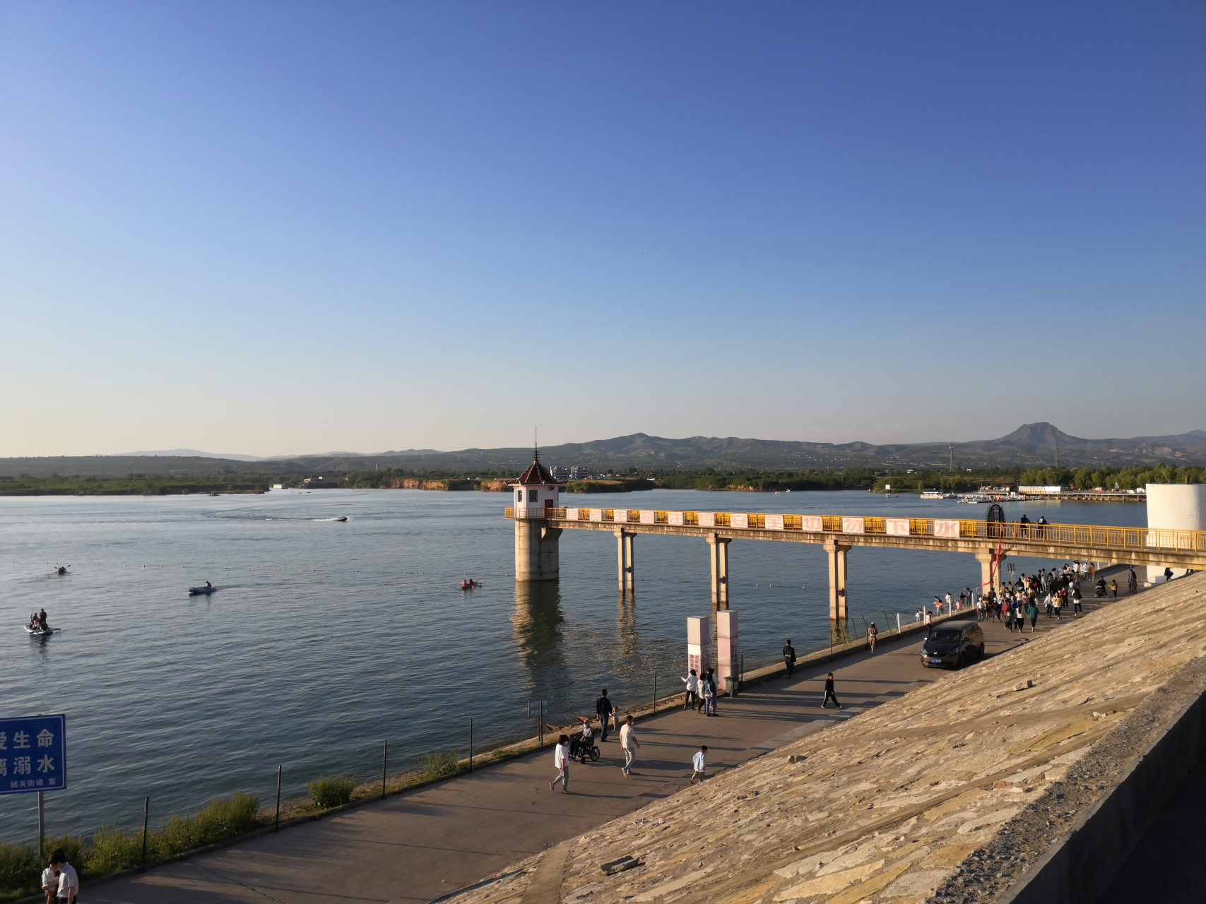 五一假期,礼泉甜水湖美景