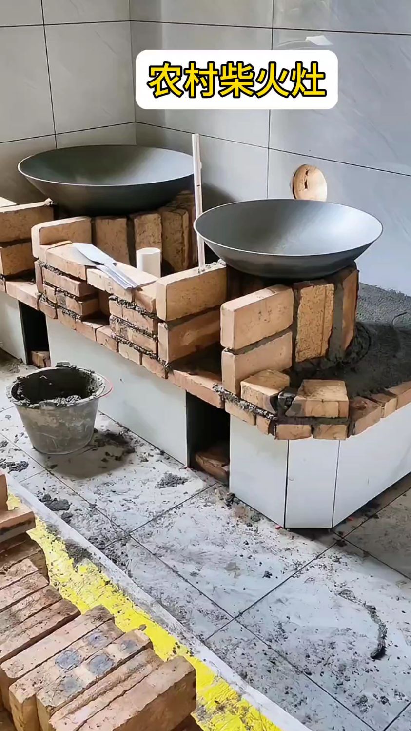 农村柴火灶制作过程,分享给大家,欢迎各位多多指教.-度小视