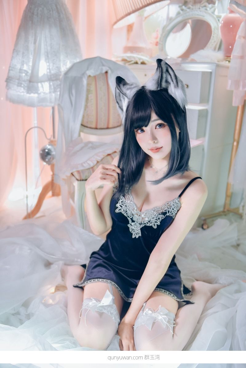 台湾Coser@ElyEE子 Sleepy Velvet [109P/400MB]