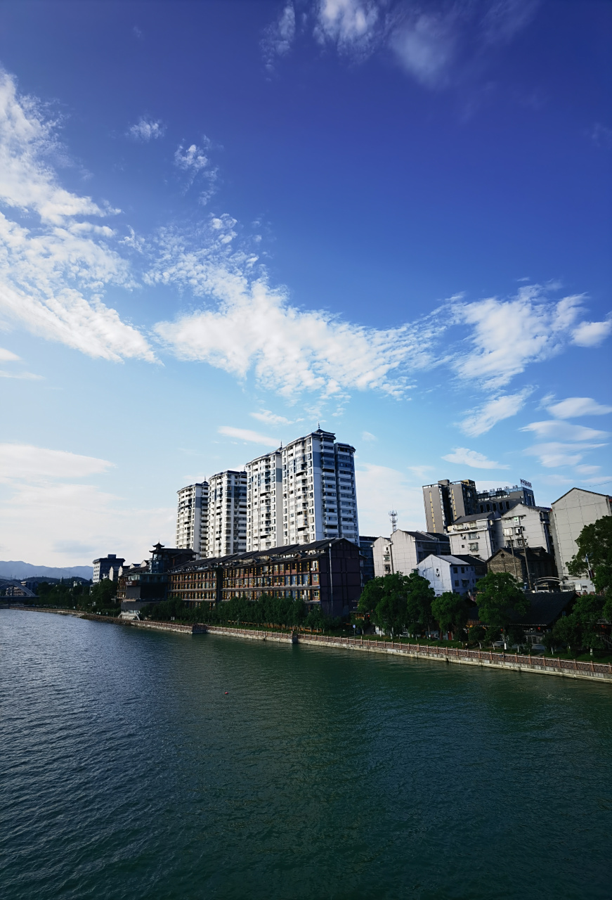 芷江三桥(雁塔秋风)欣赏风景