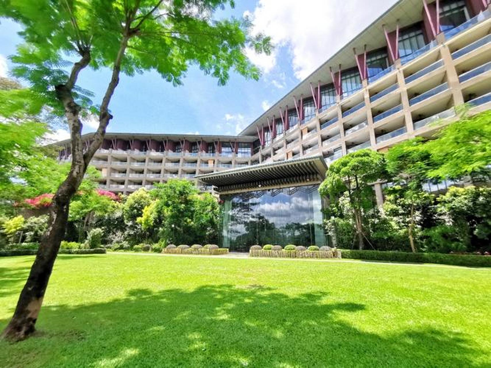 2万平方米,并且酒店餐饮