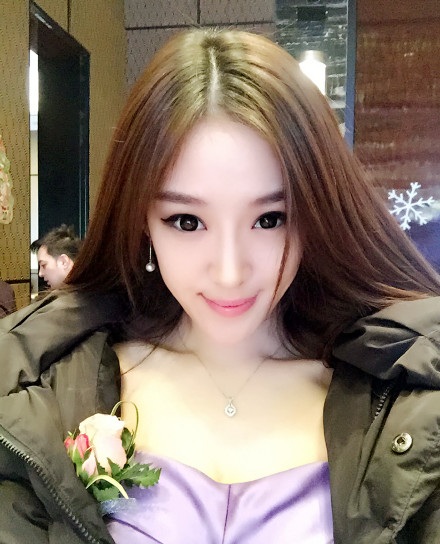 赵莹