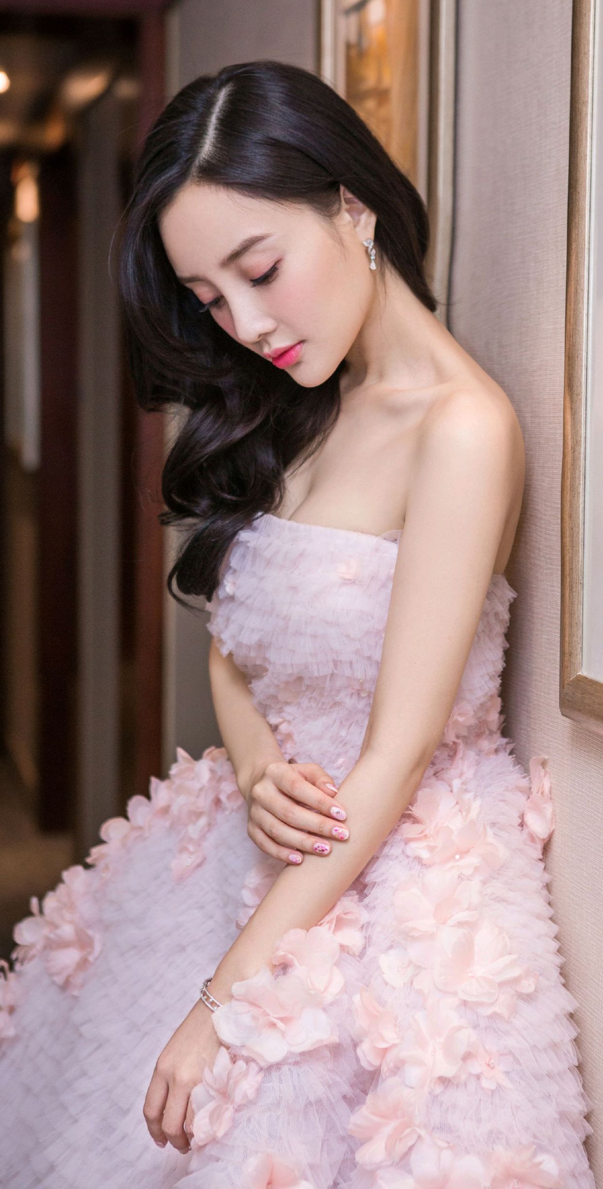 李小璐高清写真图集,皮肤白皙,美丽动人