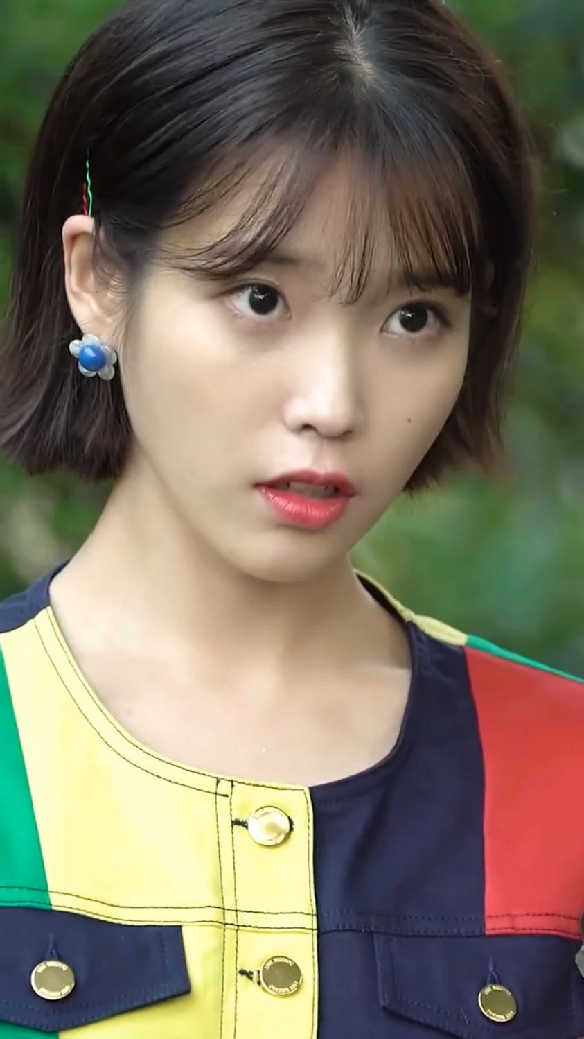 短发超可爱的iu太喜欢啦