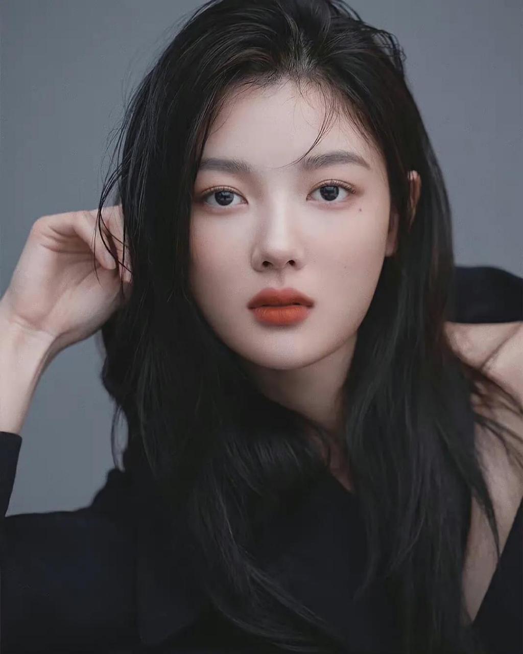 韩国新生代女神金裕贞