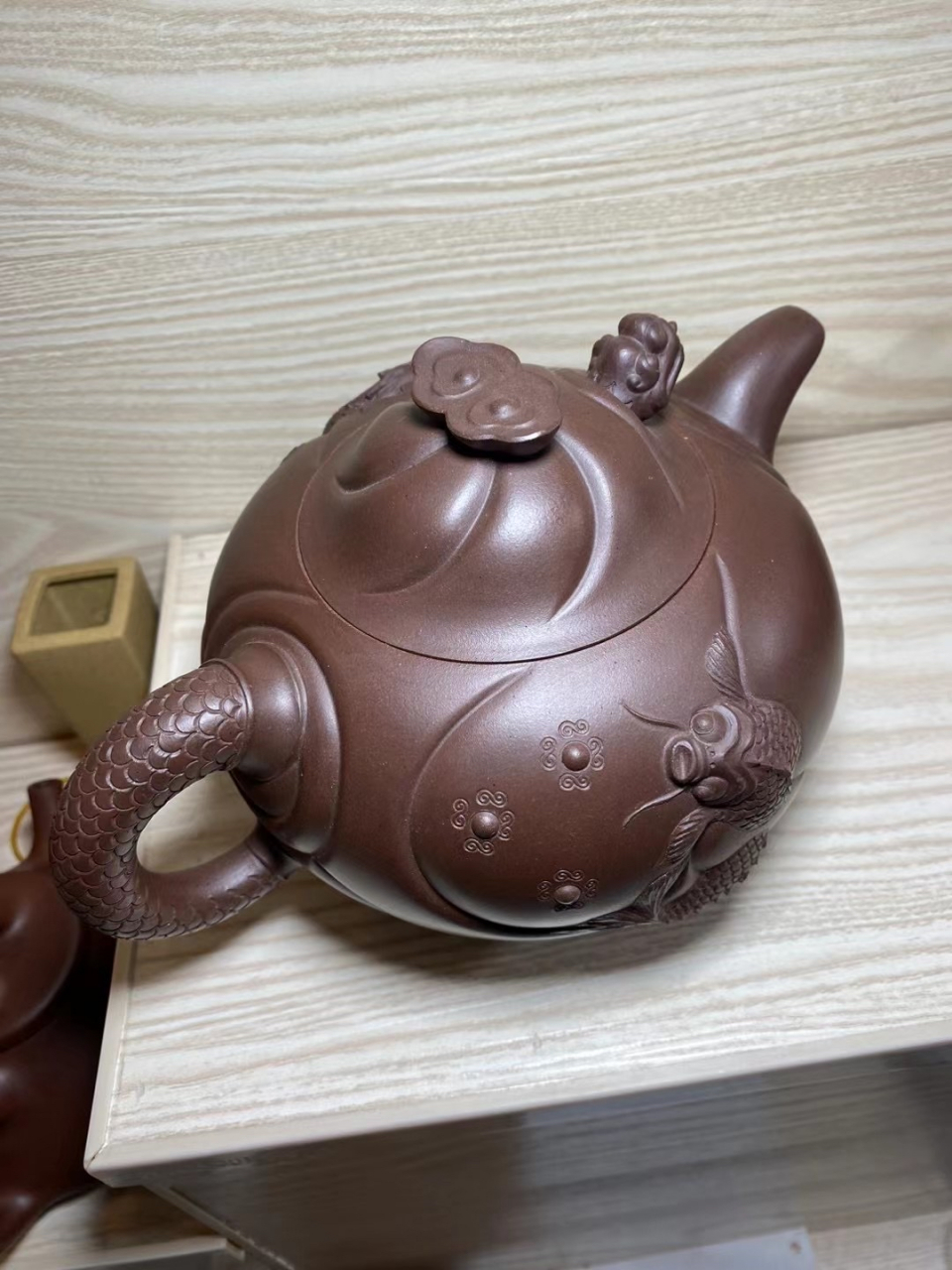正高严伟老师代表作《鱼化龙》 超大品800cc收藏品#紫砂壶# #全手工