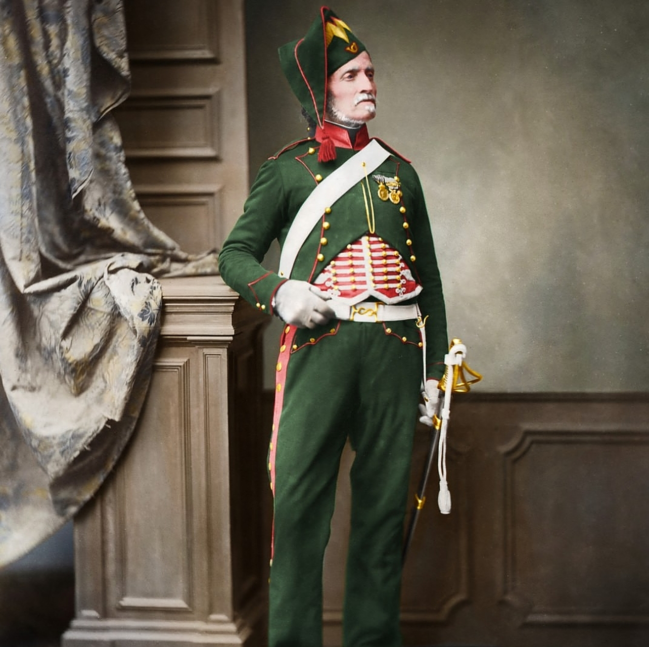 拿破仑军队里面的骑兵(1813年到1814年之间),属于非常罕见的照片,应该