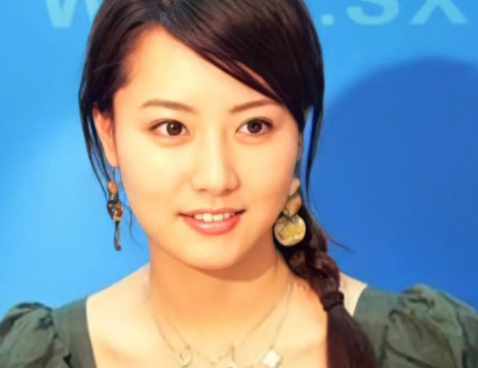 同样是演《神话》玉漱公主,把金喜善和白冰放一起看,有哪些不同