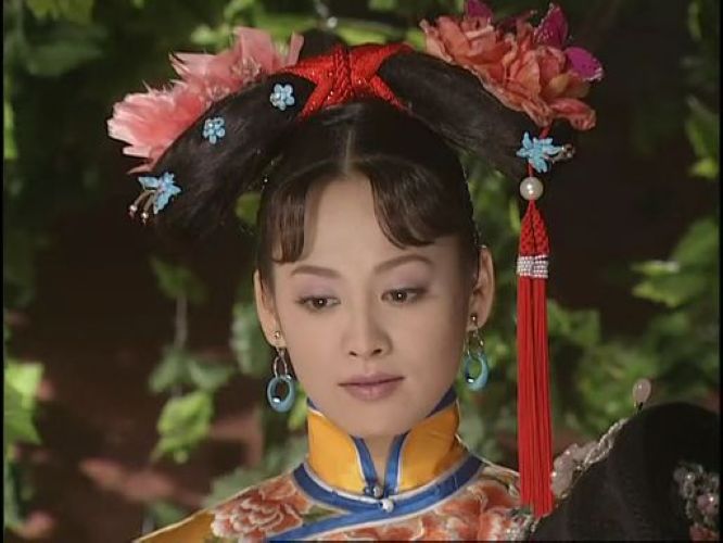 相信很多90后,00后和我一样,最早认识静姐是从 《孝庄秘史》中天生