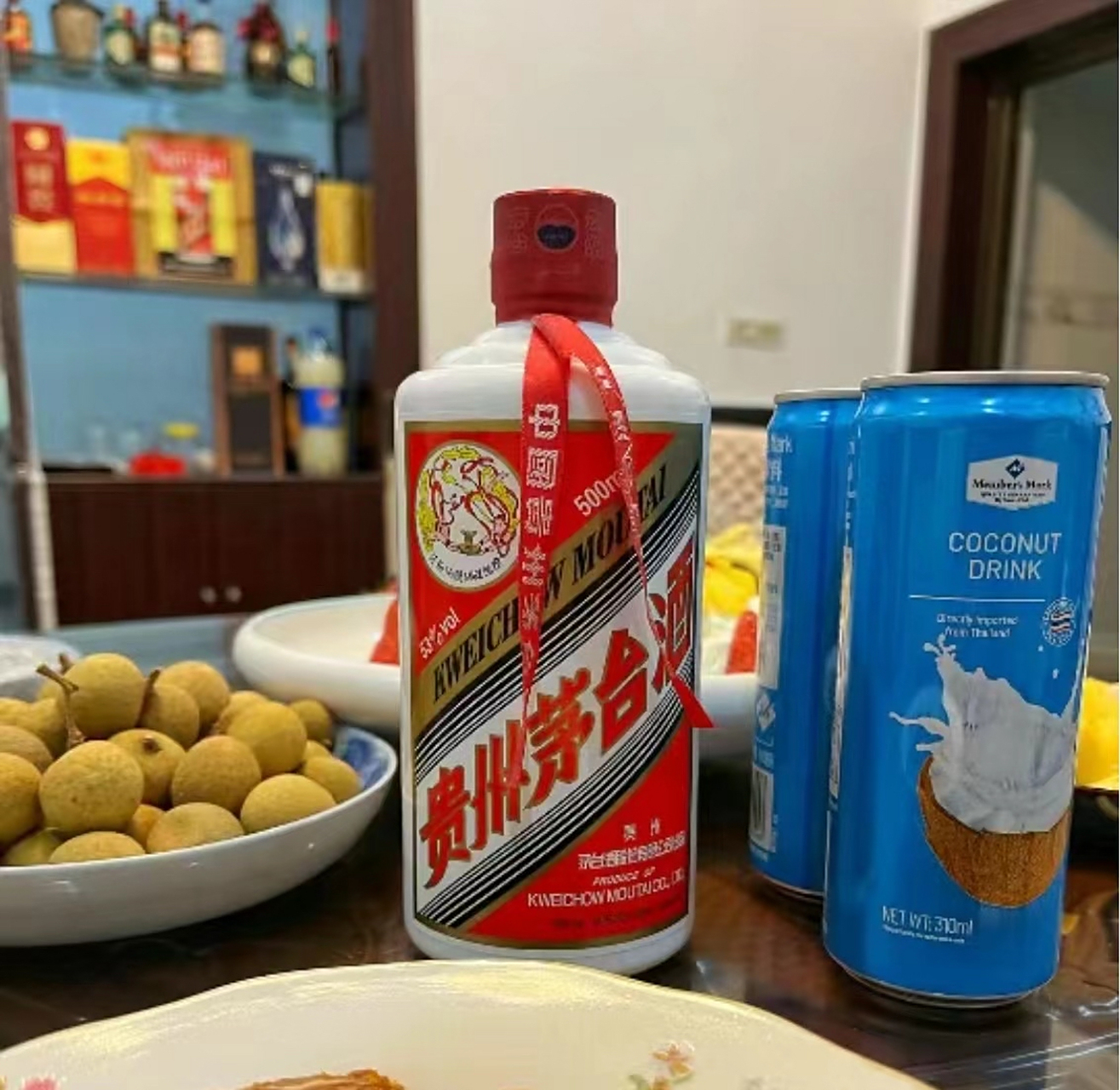 茅台之下,饭桌上出场率最高的3款白酒,看看哪个是你心中的首选?