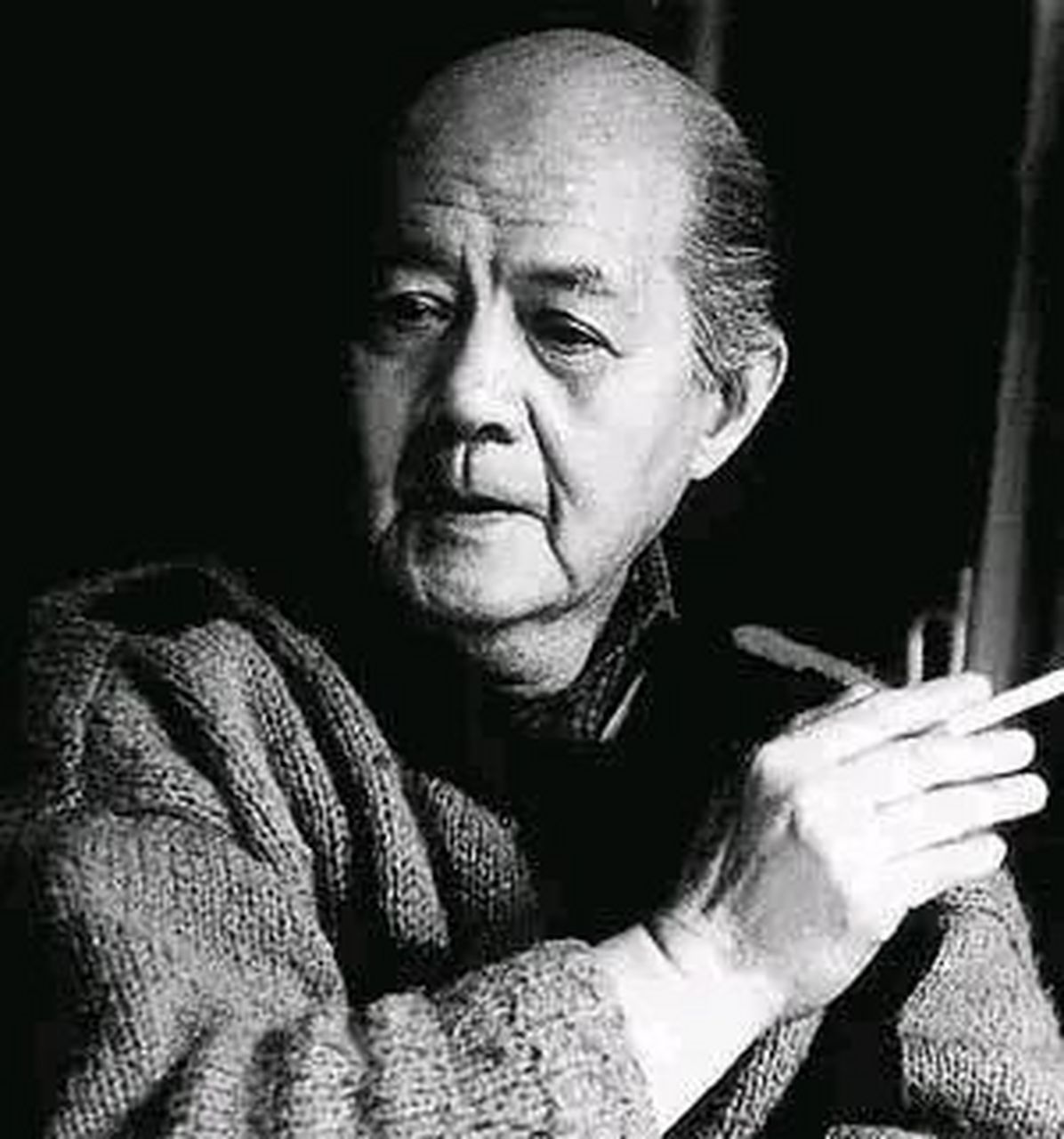 现代作家,散文家,著名儿童文学家.